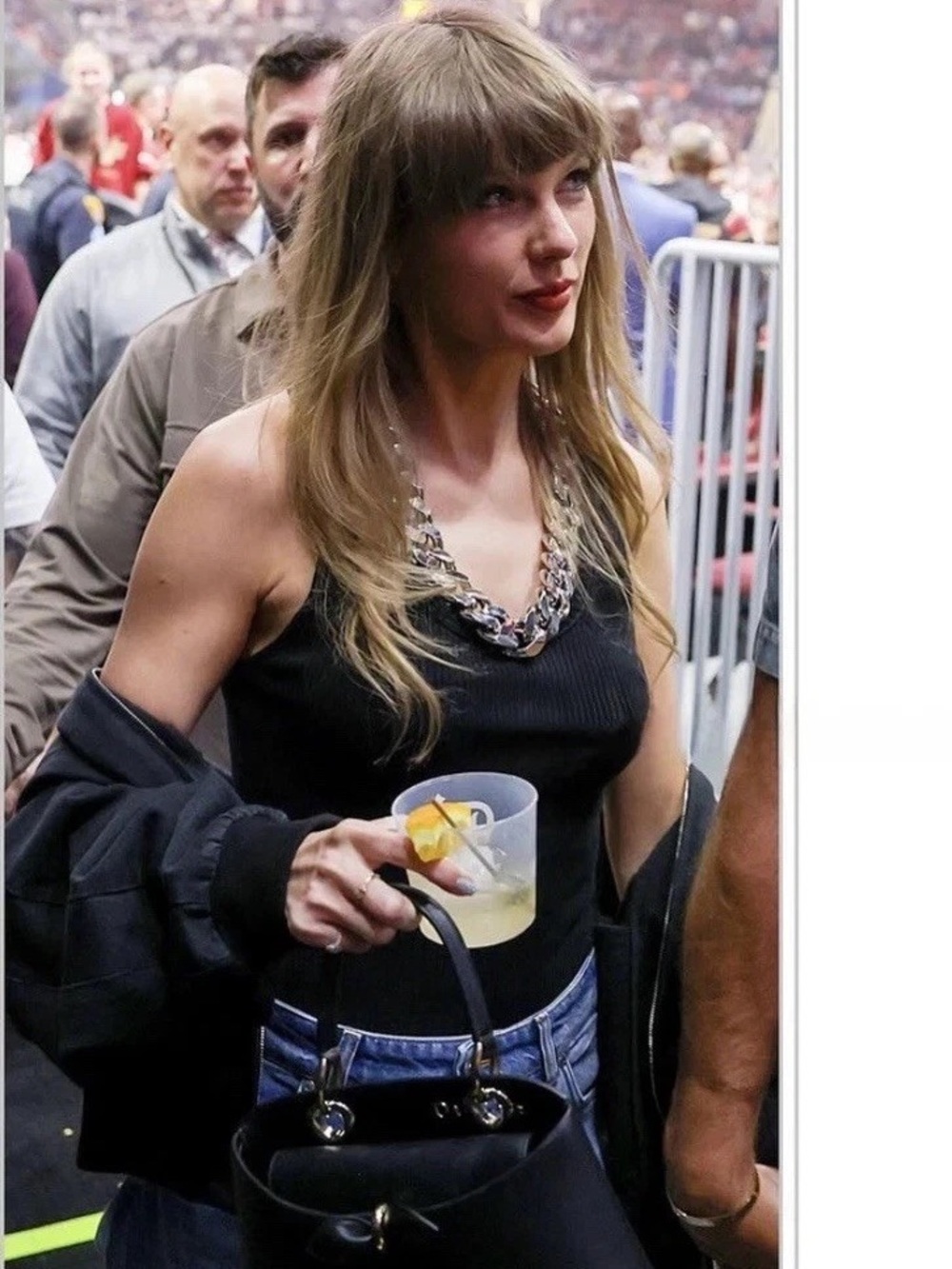 AS SEEN ON TAYLOR SWIFT- Stella McCartney H&M chain tank size Medium